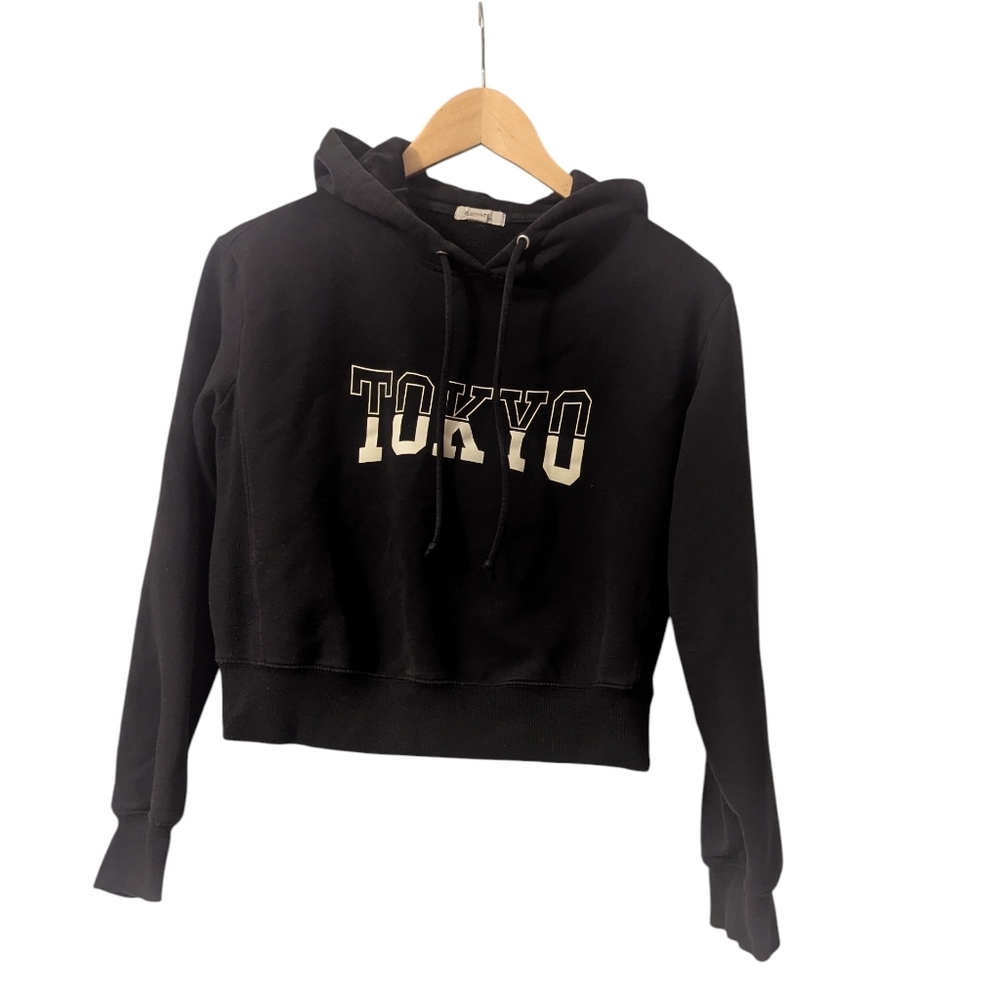 Woman's Garage Black Tokyo Graphic Cropped Pullover Hoodie - Size Medium